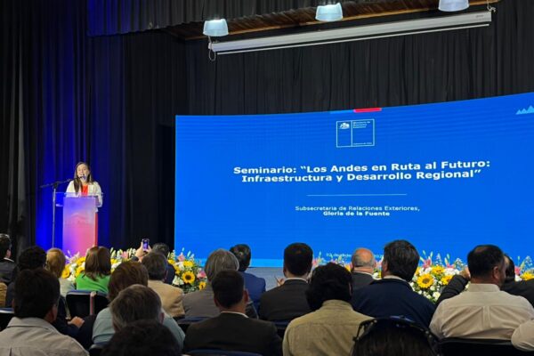 Los Andes fue anfitrión de importante seminario para delinear el futuro