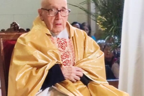 A los 97 años de edad falleció el recordado sacerdote Presbítero  Félix Arévalo Vargas