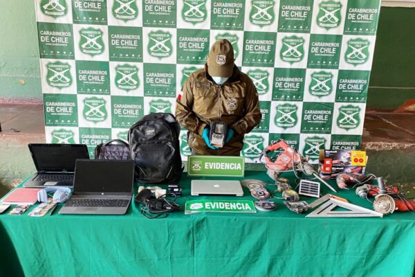 Carabineros de Los Andes detiene a delincuentes que robaron instalaciones VTV Televisión y radio Superandina