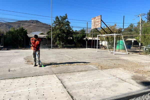 En Los Andes invierten $80 millones para recuperar multicancha de población Bellavista 1