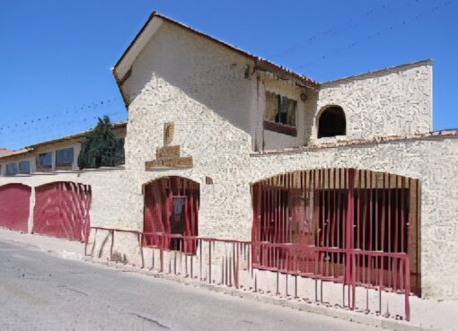 Alumno de 11 años fue sindicado como autor de rayados de amenazas en Colegio Marie Poussepin de Putaendo