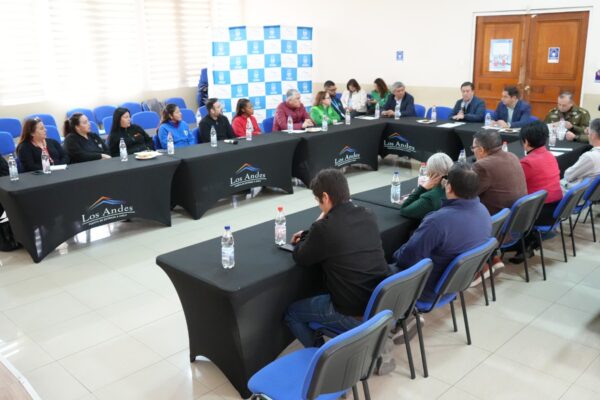 Municipalidad de Los Andes impulsa mesa de trabajo entre Seguridad Pública y el comercio retail