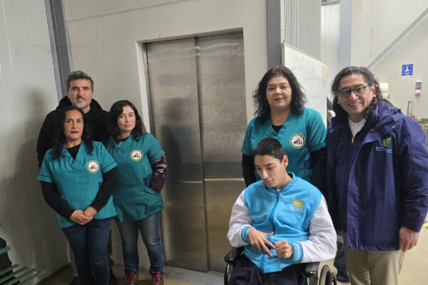 Municipio de San Esteban pone en marcha ascensores en el Liceo gracias al Royalty Minero
