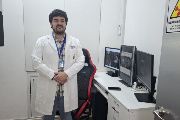 Imágenes en 3D y alta resolución mejoran los diagnósticos y tratamientos odontológicos en Hospital de Los Andes