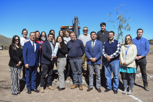 Con colocación de la “primera piedra”  después de 14 años parte en Putaendo construcción de un nuevo barrio residencial