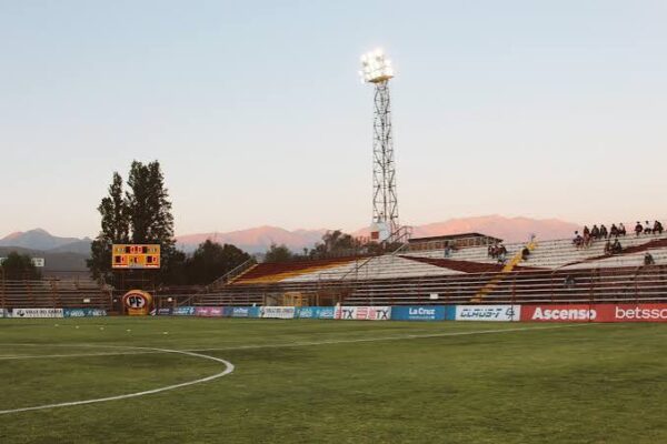 Por problemas de iluminación del estadio Municipal Unión San Felipe no podrá jugar partido con San Luis