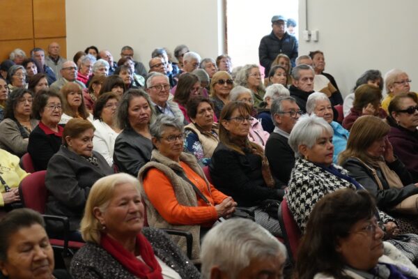 Los Andes conmemoró el Día Internacional de las Personas Mayores con reconocimiento a diez dirigentes