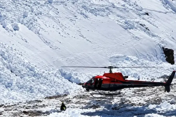 Avalancha en sector de Portillo dejó tres montañistas fallecidos y cuatro lesionados
